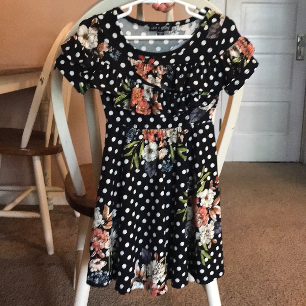 Floral Polka dot dress sz. 4